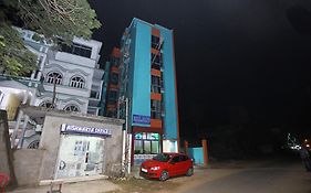 Oyo 26152 Hotel Aarush